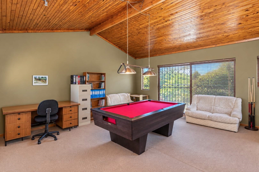 5 Bedroom Property for Sale in Schoemansville North West